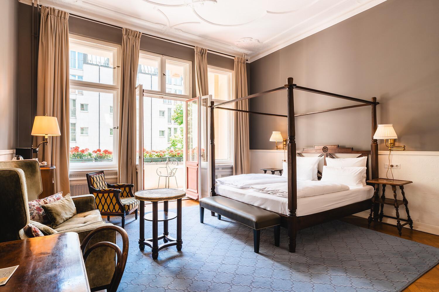 Henri Kurfuerstendamm 4* Berlin